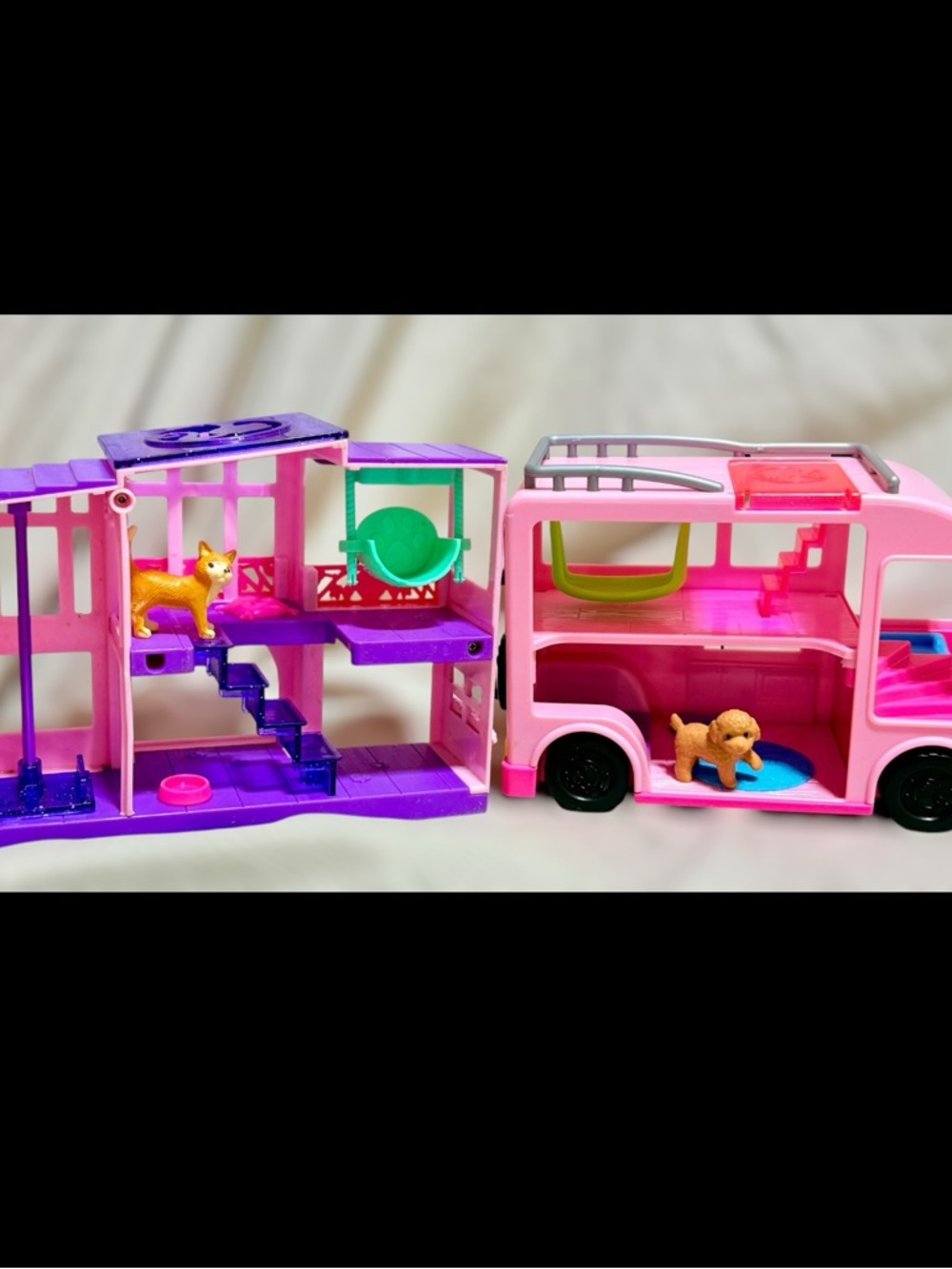 Barbie Pets Camper Van & Pet Playhouse Set 2021 Mattel Just Play w dog & cat